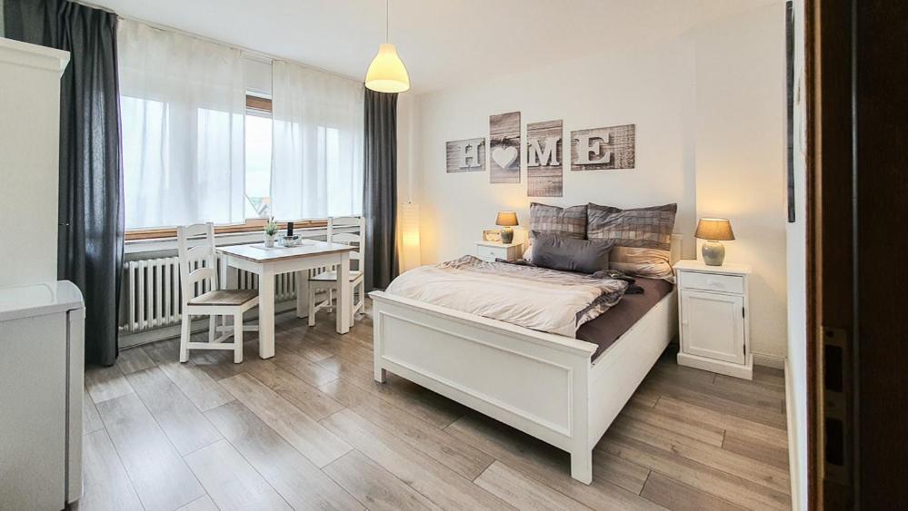 Friendly Home - Klinkerhof Bornheim  Esterno foto