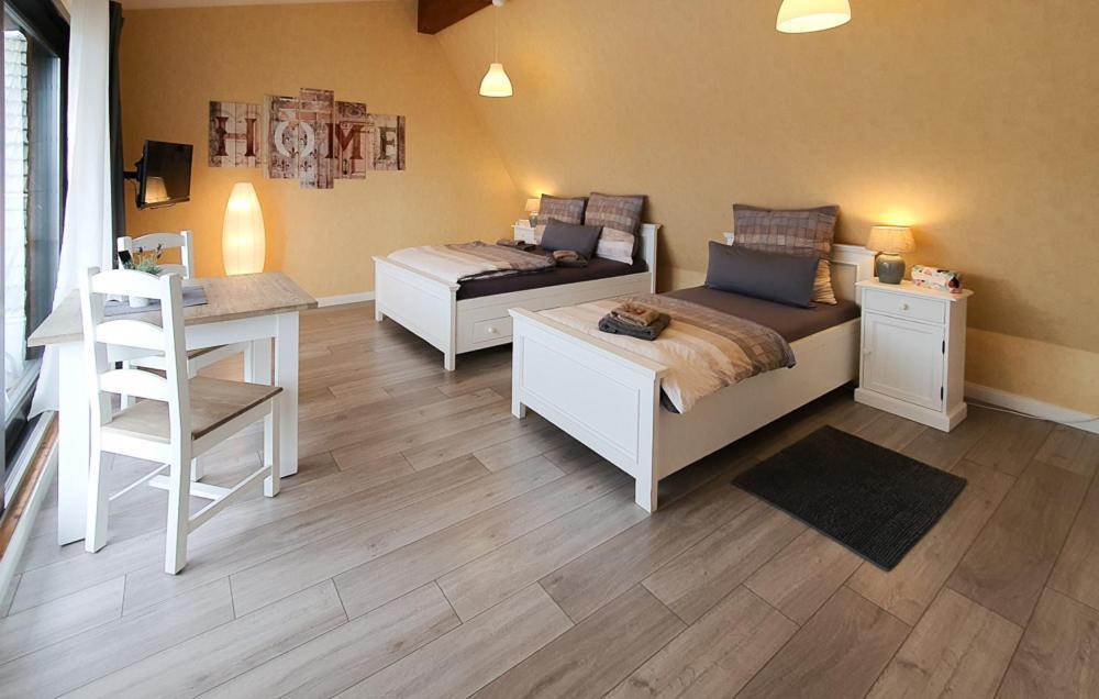 Friendly Home - Klinkerhof Bornheim  Esterno foto