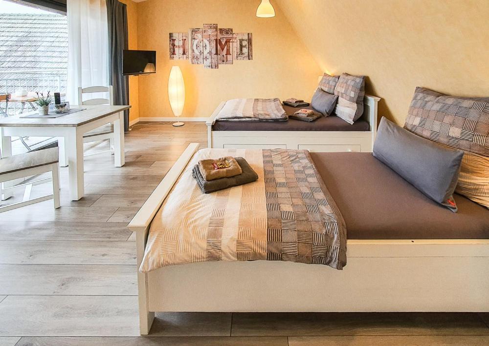 Friendly Home - Klinkerhof Bornheim  Esterno foto