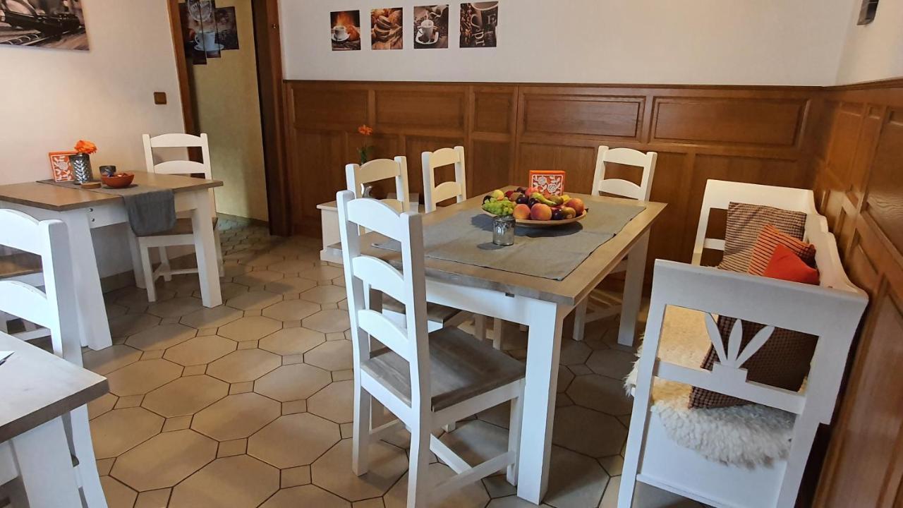 Friendly Home - Klinkerhof Bornheim  Esterno foto